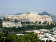 L'acropole d'Athènes est la plus célèbre des acropoles.